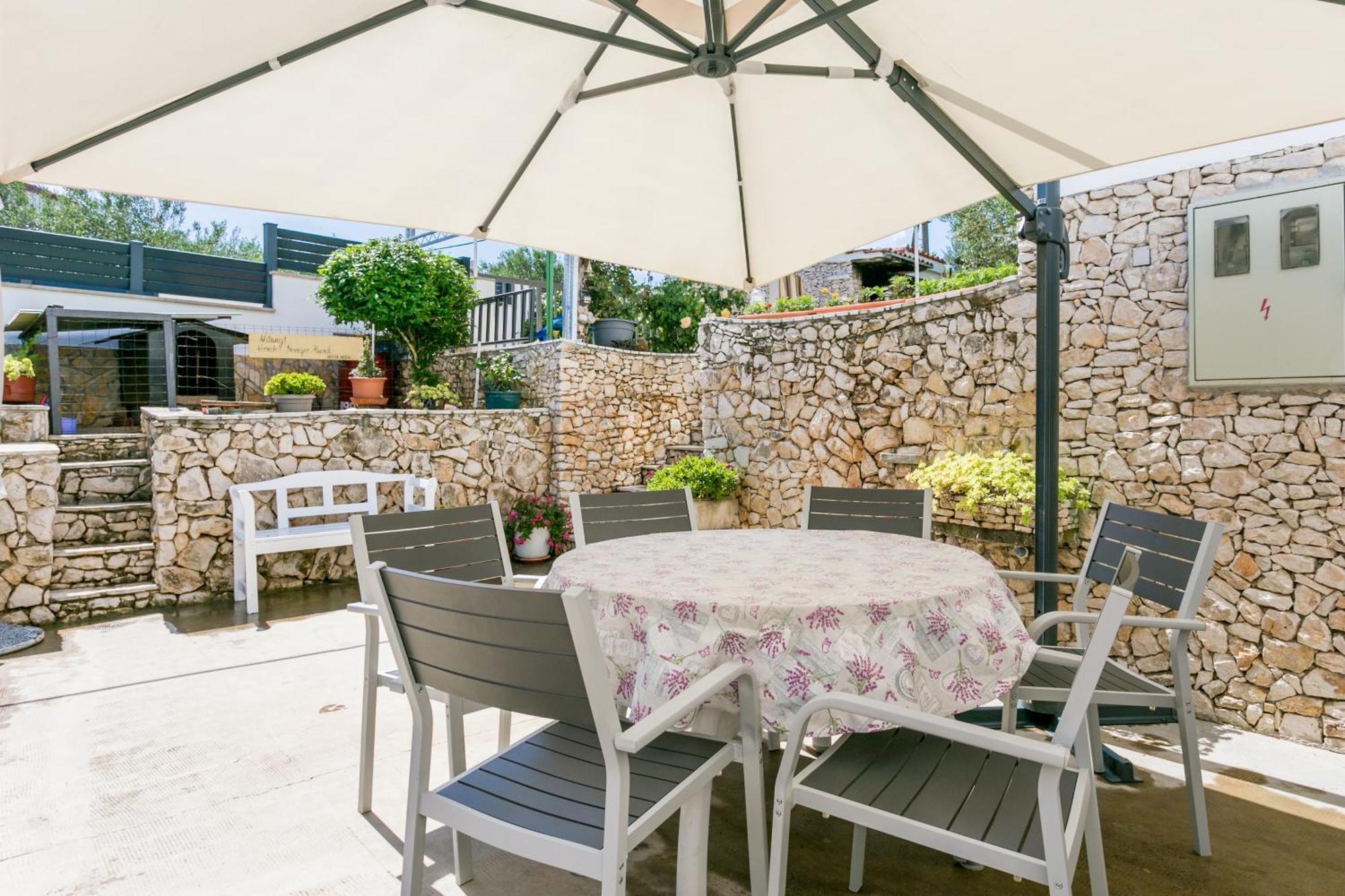 Apartments By The Sea Slatine, Ciovo - 6000 Esterno foto
